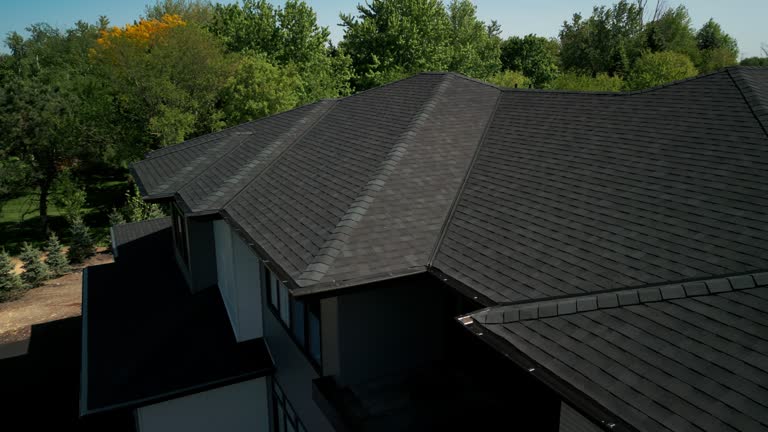 Best Tile Roofing Installation  in Ashwaubenon, WI